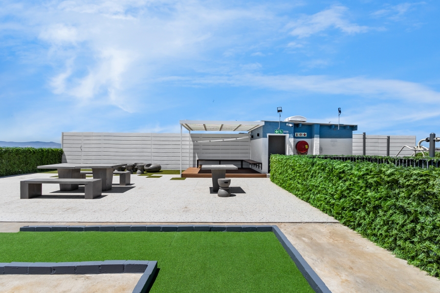 1 Bedroom Property for Sale in Woodstock Western Cape